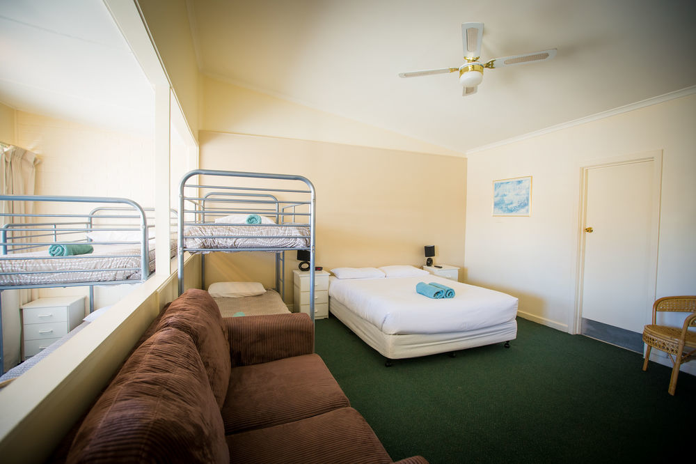 Abel Tasman Airport Motor Inn Launceston Ngoại thất bức ảnh